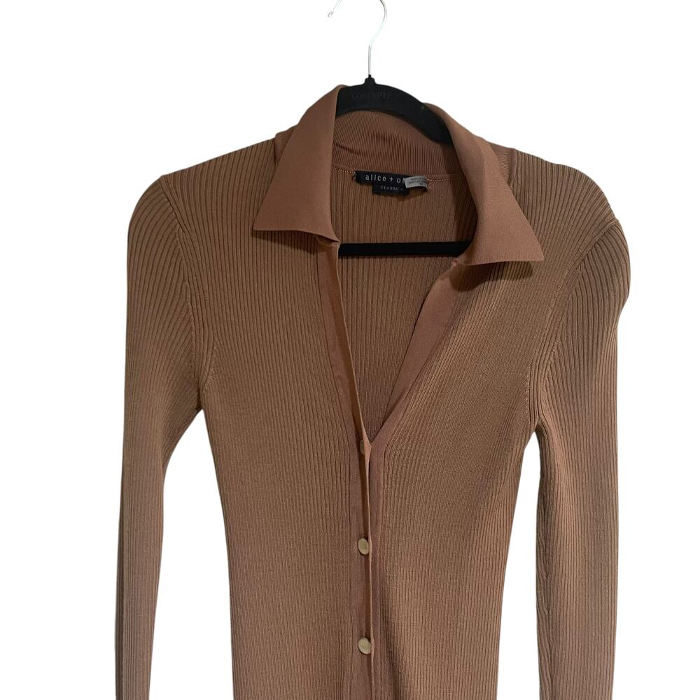 Alice + Olivia Alcina Long Sleeve Ribbed Button Down Midi Dress Camel - Picture 5 of 10